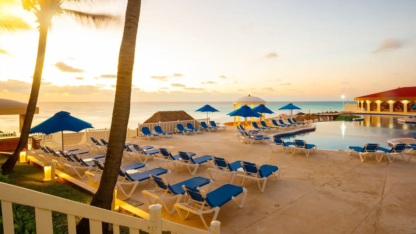 Pablo recommends best of Cancun golden parnassus adult all inclusive resort & spa parnassus all adult & resort spa Cancun inclusive golden